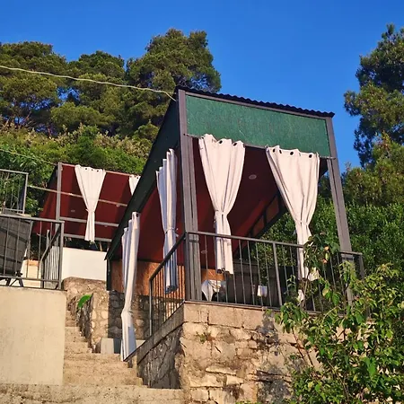House - With Terrace And Sea View Sobra